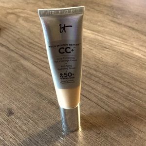 IT cosmetics CC+